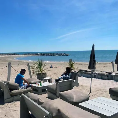 Nyaraló Sleeps 4 Frontignan